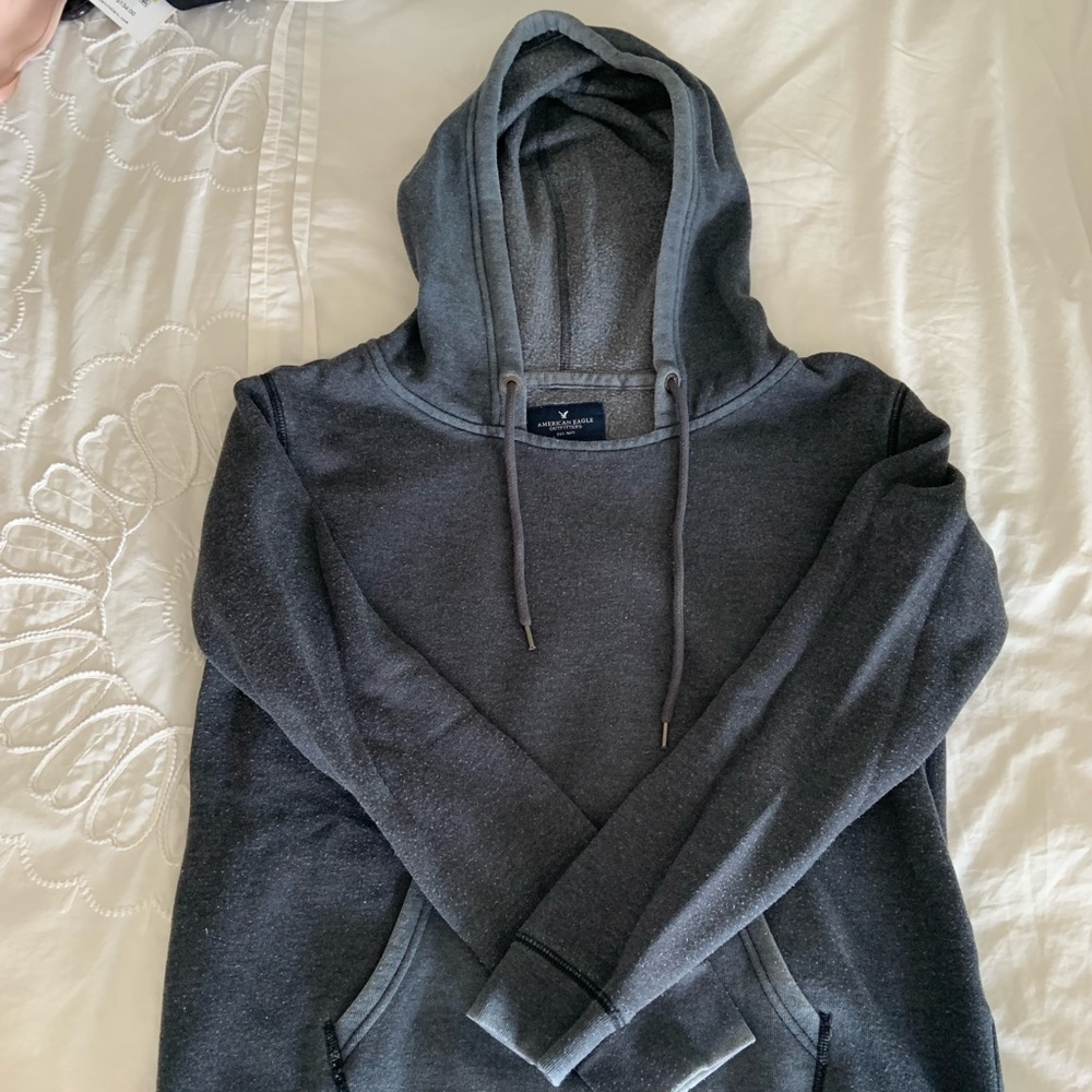 American eagle sweatshirt